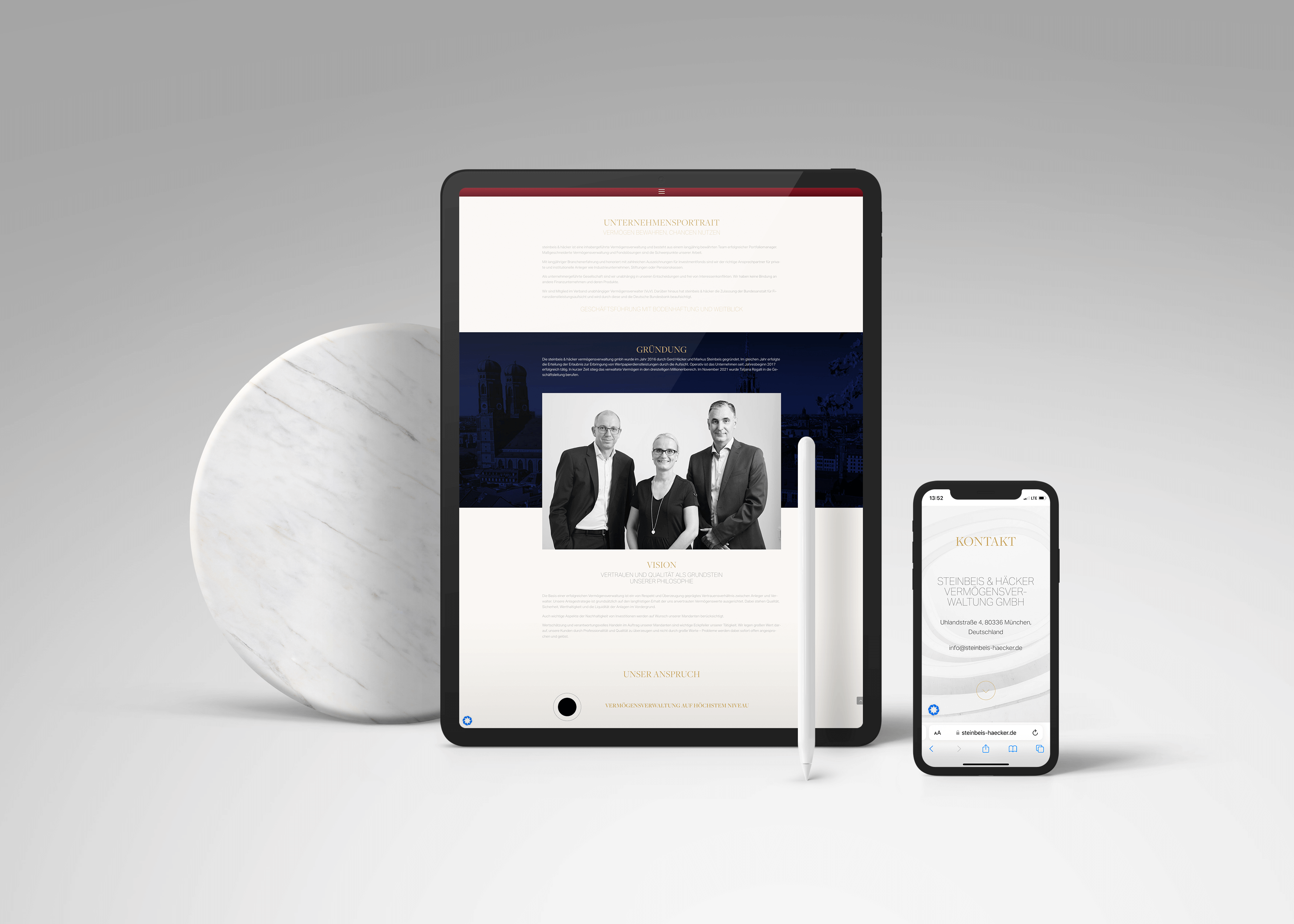 Display-Mockups von der STEINBEIS & HÄCKER-Website